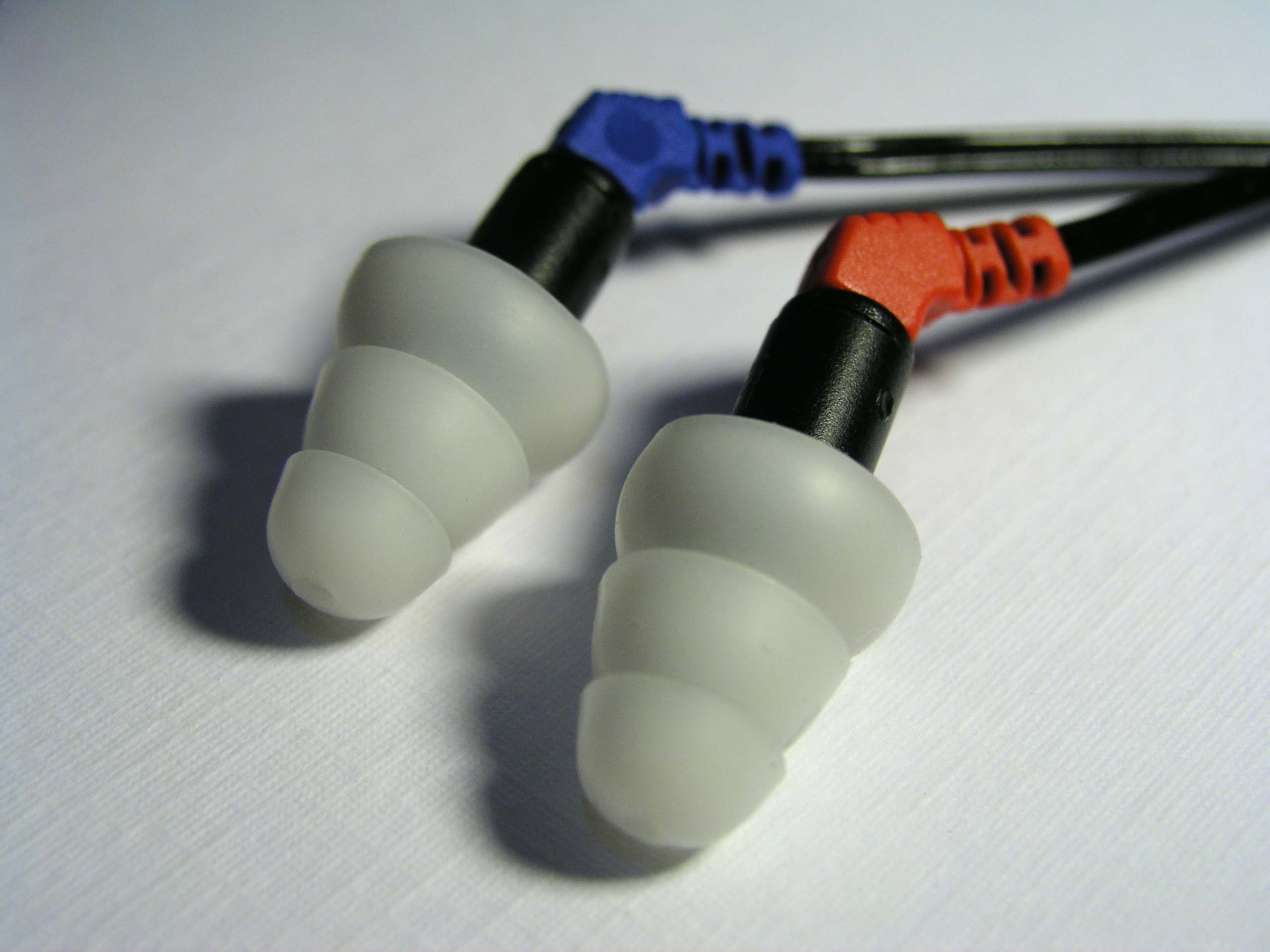 Tai nghe in-ear